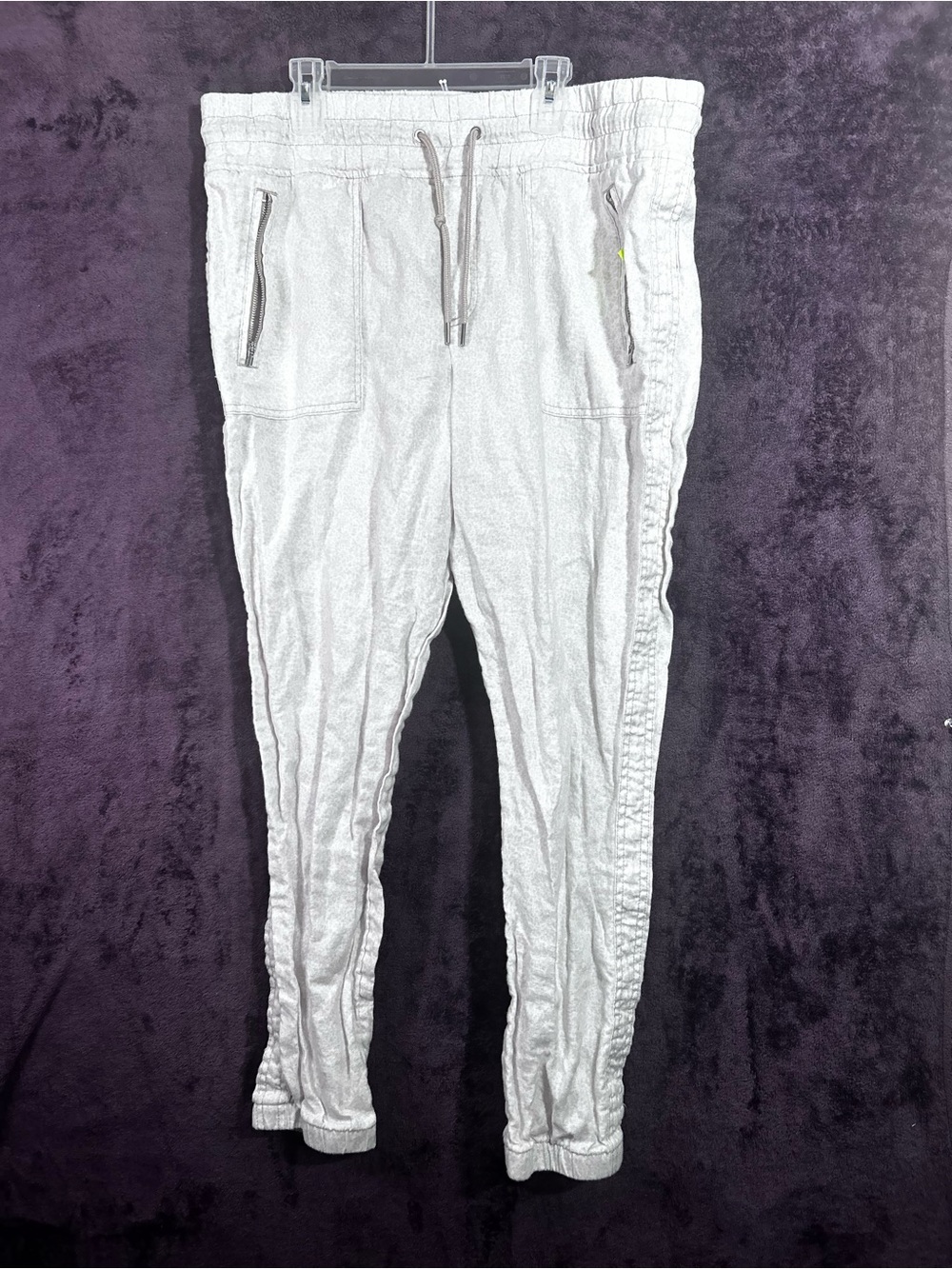 Athleta Light Gray women’s Joggers with Drawstring